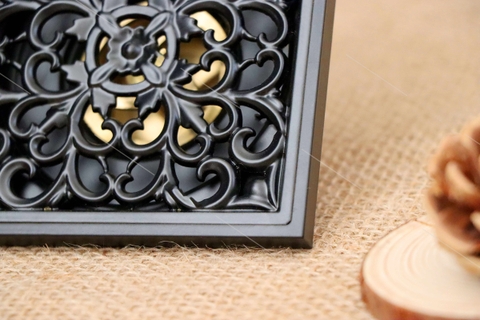 Phễu Thoát Sàn Cổ Điển 10x10