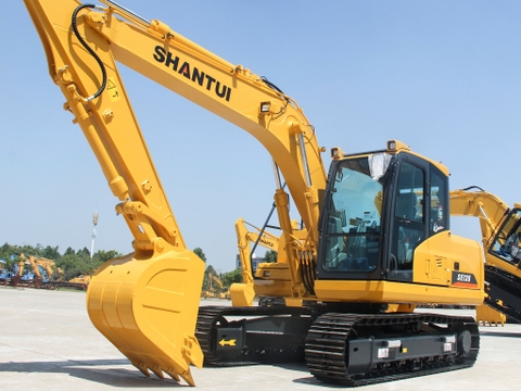 máy xúc đào shantui se135
