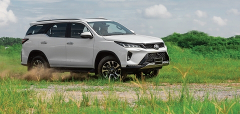 Thuê xe Toyota Fortuner