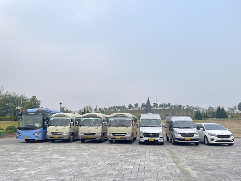 Xe 29 chỗ Hyundai Country