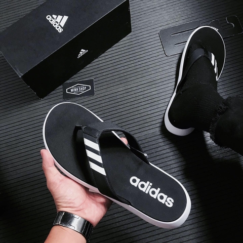 Dép xỏ ngón Comfort Đen Trắng EG2069