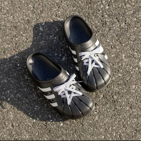 Dép Sục Adilette Clogs ĐEN GZ5886