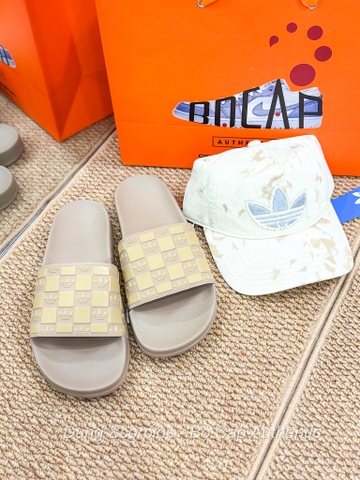 Dép Bánh Mì Adidas Adilette NÂU LOGO NỔI JR3622