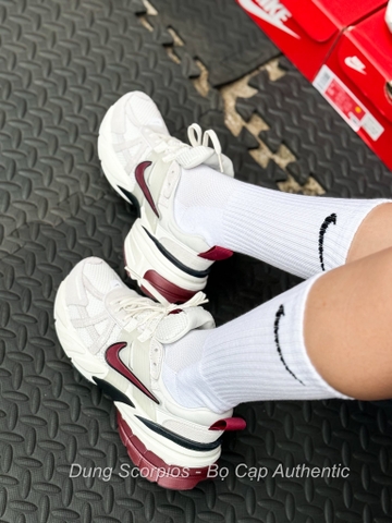 Giày Nike V2K Run SE ‘White Team Red’ HQ3500-100