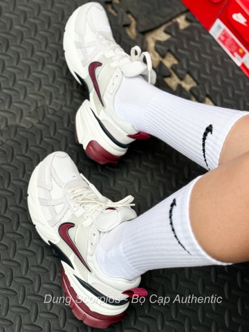 Giày Nike V2K Run SE ‘White Team Red’ HQ3500-100