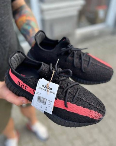Giày adidas Yeezy Boost 350 V2 - BY9612