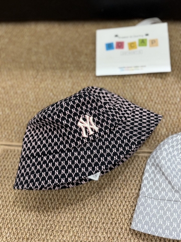 MŨ BUCKET MLB XÁM TRẮNG/ ĐEN HỒNG