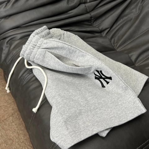 Quần Short New Era Basic Logo New York Yankees - XÁM - 13570091