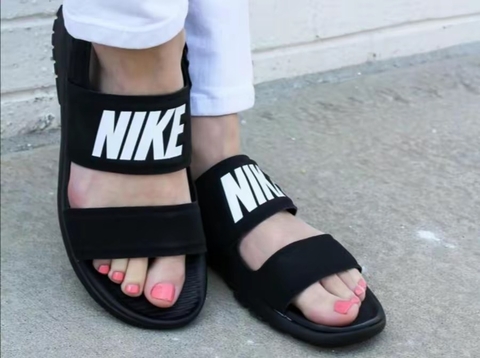 DÉP SANDAL Nike Tanjun ĐEN - 882694-001
