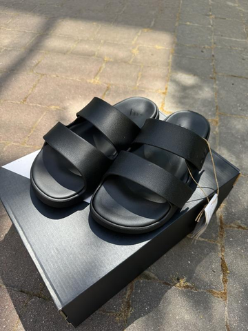 Dép sandal adidas Znsory Sandal đen JR3122