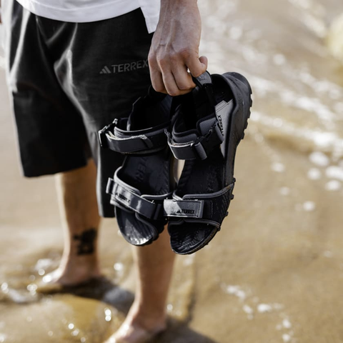 Dép Adidas Sandals Terrex HydroterraXÁM ĐEN - IE8009