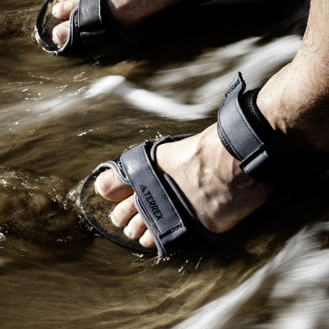 Dép Adidas Sandals Terrex HydroterraXÁM ĐEN - IE8009