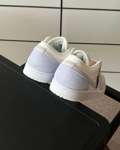 Giày Nike Air Jordan 1 Low "Paris" - CV3043-100