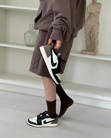 Giày Nike Jordan 1 Retro Low OG GS ‘Mocha’ CZ0858-102
