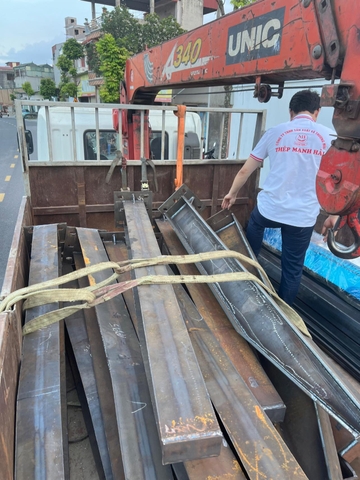 Nhà cung cấp thép hình các loại, Thép Hình An Khánh (AKS), Thép Hình POSCO, Thép Hình Huyndai, Thép Hình Đại Việt,... Thép hình giá tốt