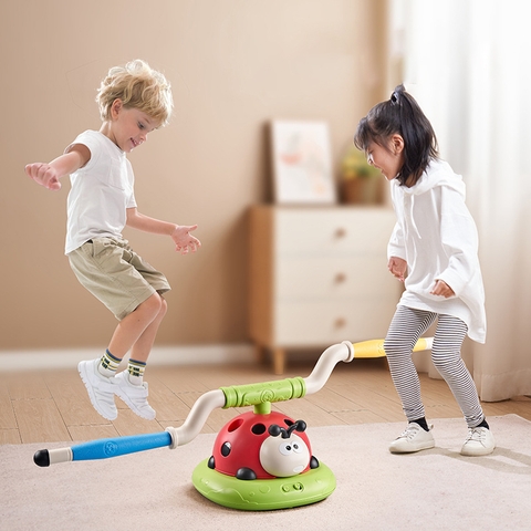 Bộ đồ chơi 3 trong 1 nhảy cao, bệ phóng tên lửa, ném vòng cho bé, đồ chơi vận động 3 in 1 hình bọ rùa cho trẻ TOYLIFE