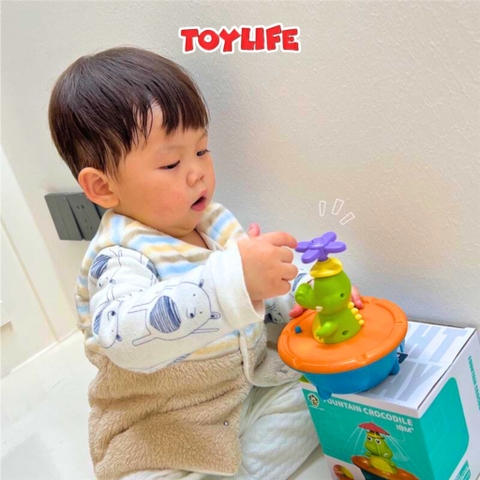 Đồ chơi nhà tắm phun nước vòi sen thế hệ mới tặng kèm pin cho bé trò chơi phòng tắm phun nước cá sấu vui nhộn TOYLIFE