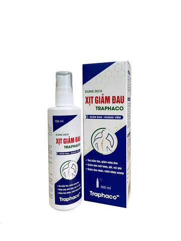 Xịt giảm đau Traphaco 100ml
