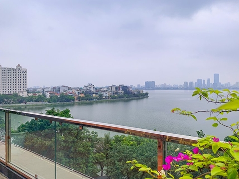 701 • Spring Suites 114 Xuan Dieu