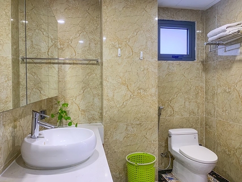 701 • Spring Suites 114 Xuan Dieu