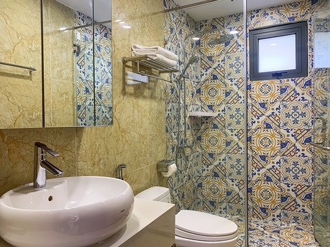 701 • Spring Suites 114 Xuan Dieu