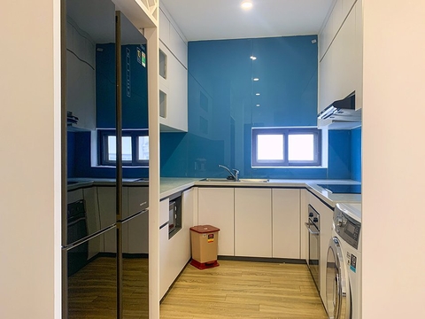 701 • Spring Suites 114 Xuan Dieu