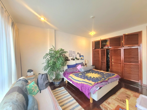 601 • Spring Suites 72 Xuan Dieu