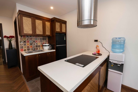 301 • Spring Suites 98 Xuan Dieu