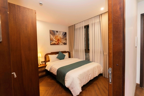 301 • Spring Suites 98 Xuan Dieu