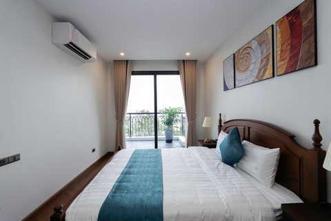 301 • Spring Suites 98 Xuan Dieu