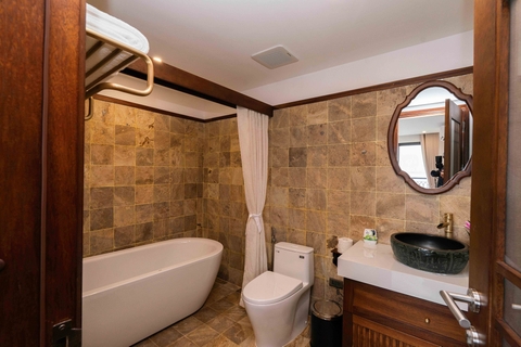 301 • Spring Suites 98 Xuan Dieu