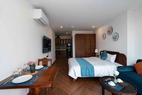 303 • Spring Suites 98 Xuan Dieu