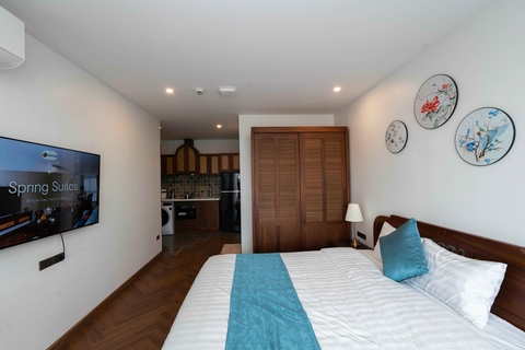 303 • Spring Suites 98 Xuan Dieu