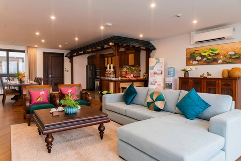 601 • Spring Suites 98 Xuan Dieu