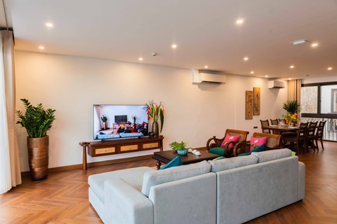 601 • Spring Suites 98 Xuan Dieu