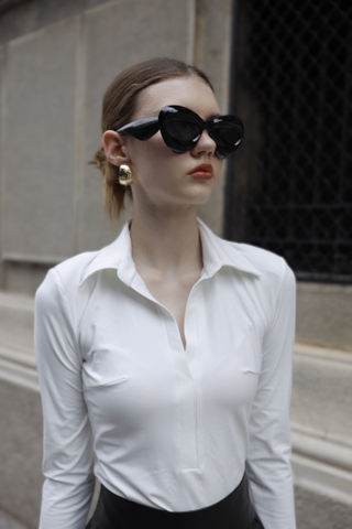 Serena Top -Áo thun Có cổ tay dài