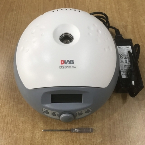 Máy ly tâm mini tốc độ cao D2012 Plus_DLAB Trung Quốc