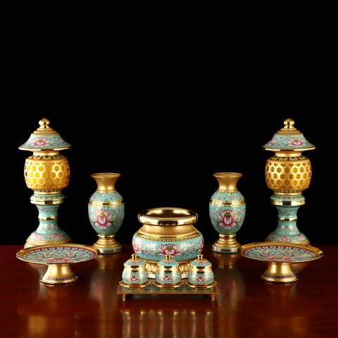 BỘ ĐỒ THỜ KHẮC HOA SEN