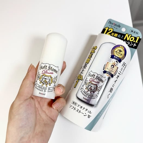 Lăn khủ mùi vùng nách đá khoáng Deonatulle Soft Stone 20g