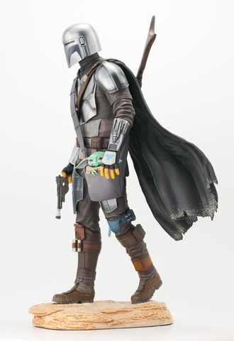 Diamond Select - Star Wars The Mandalorian W/Child Premier Collection Statue (Large Item, Statue, Collectible)