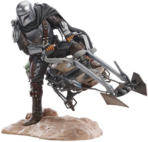 Diamond Select Toys Llc - Sw Mandalorian Premier Coll Din Djarin withSpeeder Bike Statue (Large Item, Statue, Collectible)