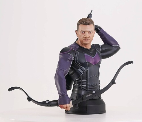 Diamond Select - Marvel Disney Plus Hawkeye 1/6 Scale Bust (Large Item, Statue, Collectible)