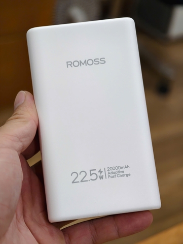 [Instock] PIN DỰ PHÒNG ROMOSS 20.000MAH 22.5W KÈM CÁP 2 ĐẦU TIỆN DỤNG  (Kho đối tác)