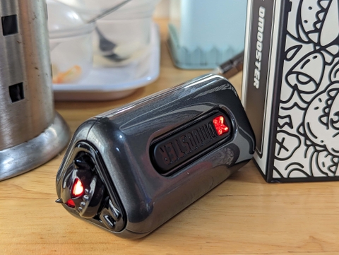 [Instock] PIN DỰ PHÒNG DMOOSTER 10.000MAH 20W, LÕI PIN TRỤ CHỐNG CHÁY NỔ (Kho đối tác)