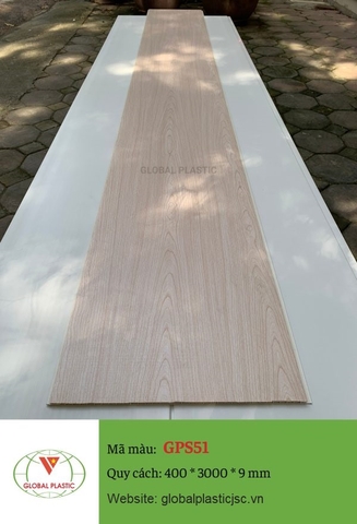 Tấm nhựa 4