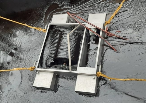 Máy tách dầu kiểu trống quay - Rotary Oil Skimmer