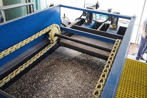 Xử lý nước thải nhiệm dầu cho các nhà máy có tuần hoàn tái sử dụng nước thải