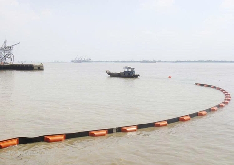 Phao quây dầu (trong ứng phó sự cố tràn dầu)