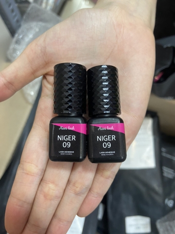 Keo Nối Mi Siêu Nhanh Niger 09  (0,1 - 0,2 Giây)