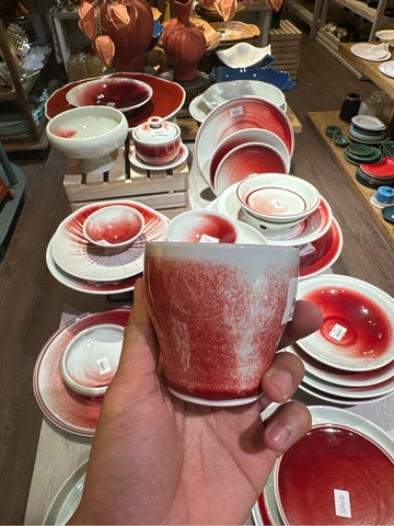 Cốc Trà Trăng Đỏ